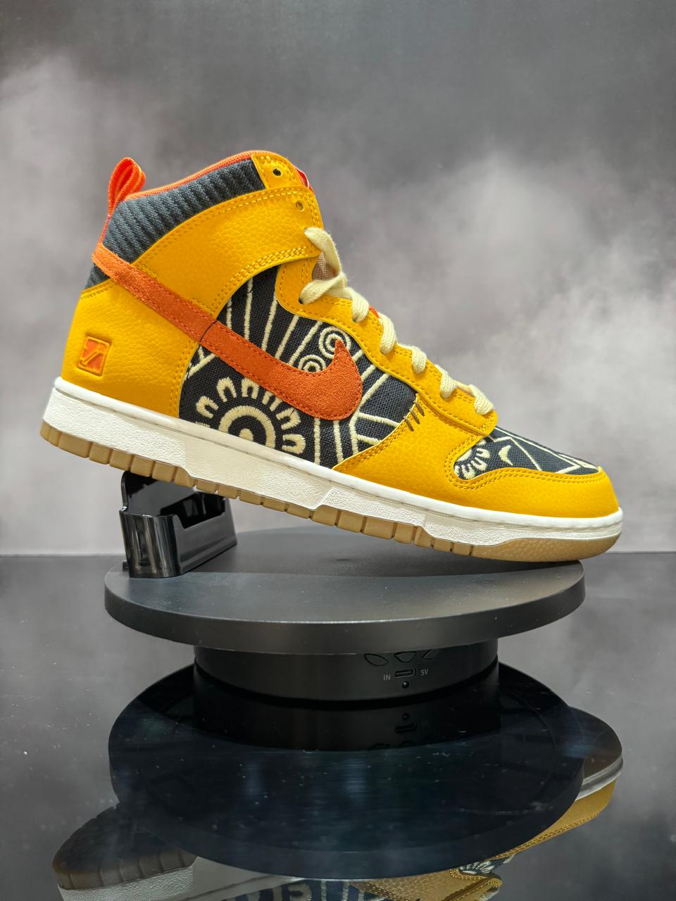 Dunk High Somos Familia