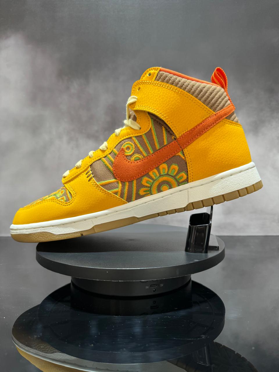 Dunk High Somos Familia