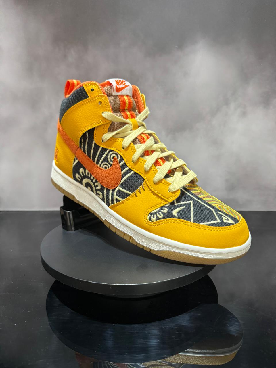 Dunk High Somos Familia