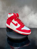 Dunk High University Red