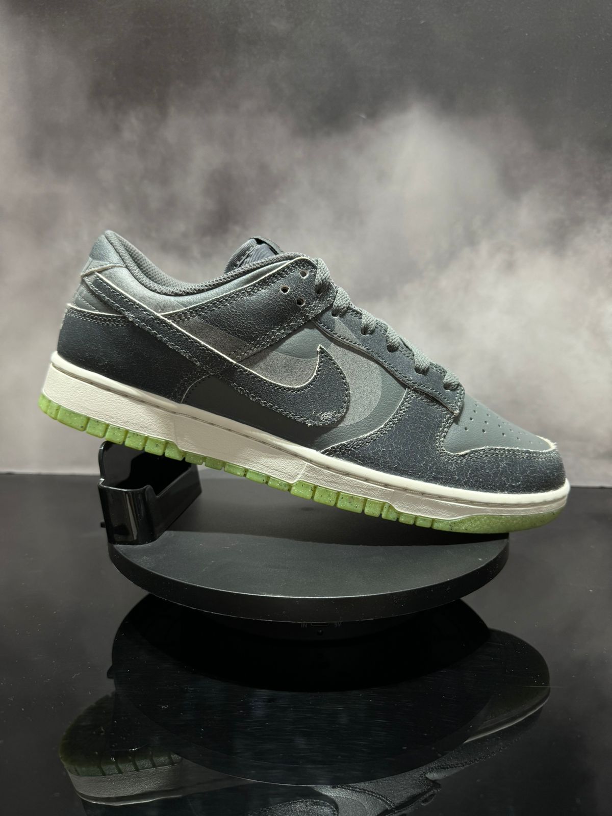 Dunk Low Retro PRM Halloween (2022)