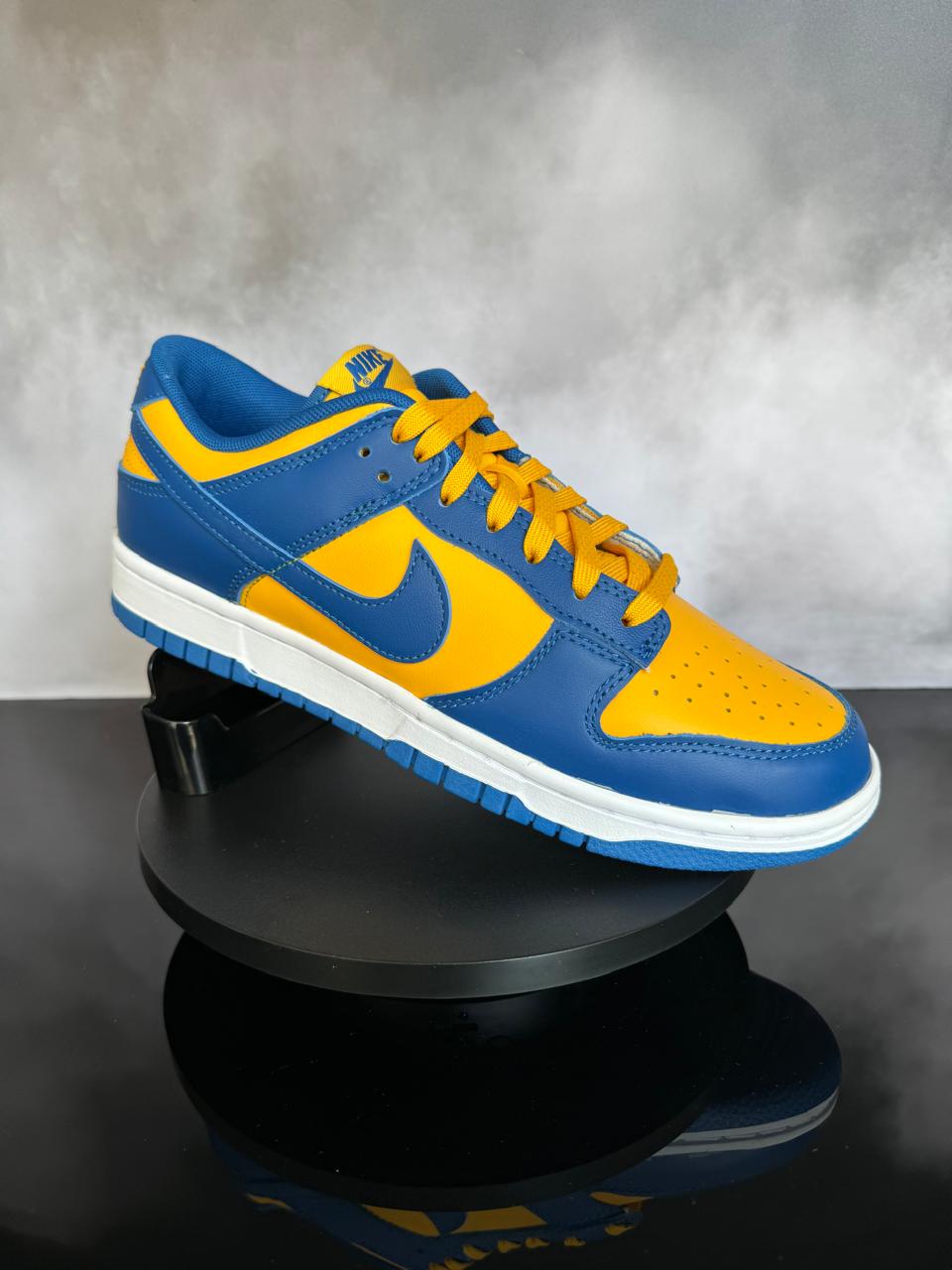 Dunk Low UCLA