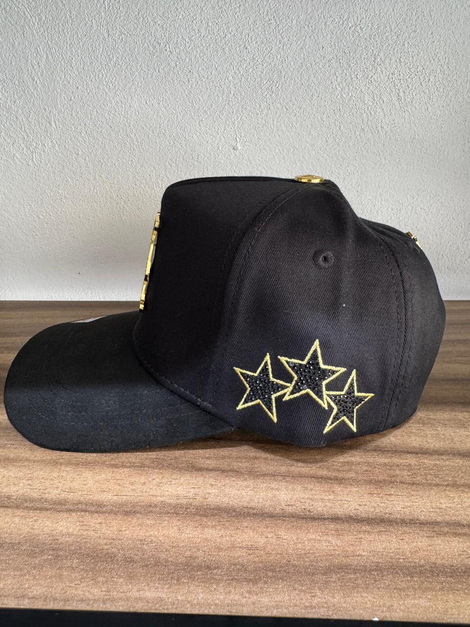 Gorra BIG BOSS Amiri Gold