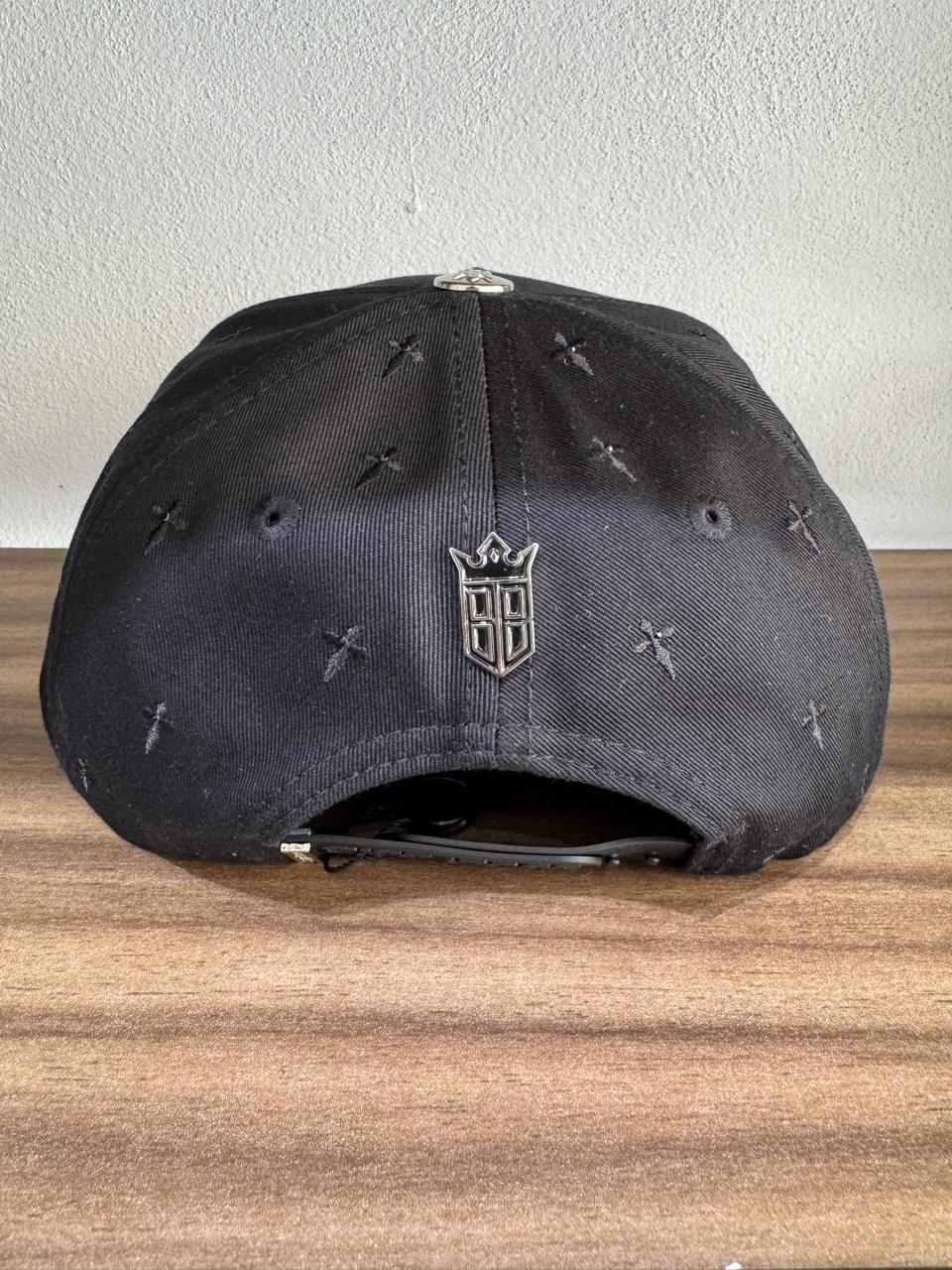 Gorra BIG BOSS Cruz Plata