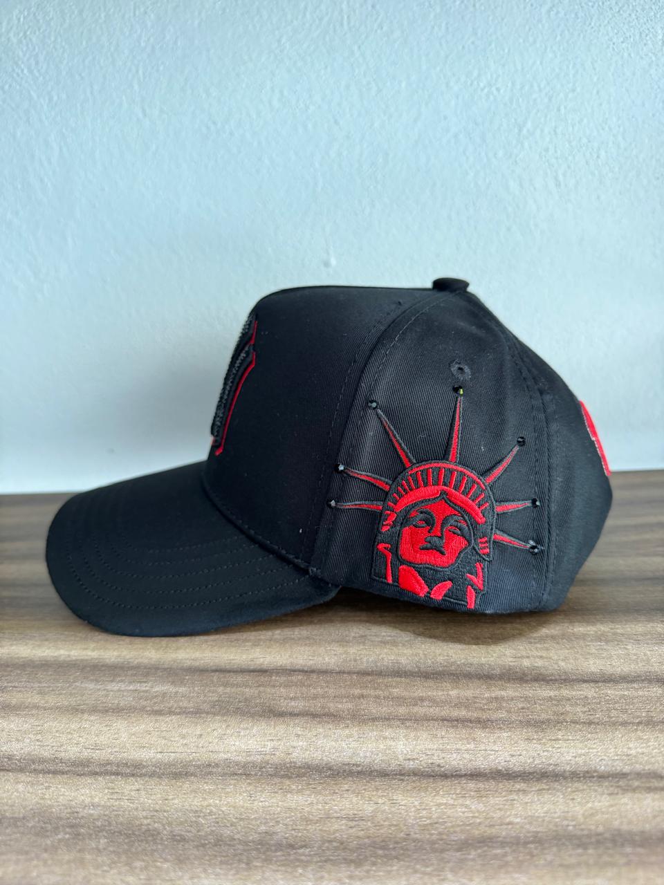 Gorra BIG BOSS x Kevin Hats NY Red