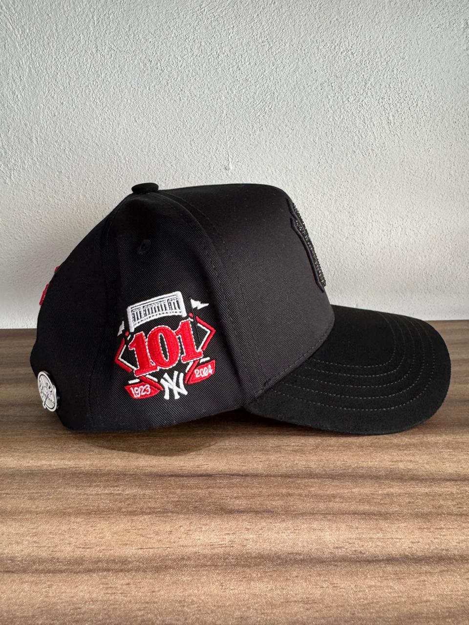 Gorra BIG BOSS x Kevin Hats NY Red