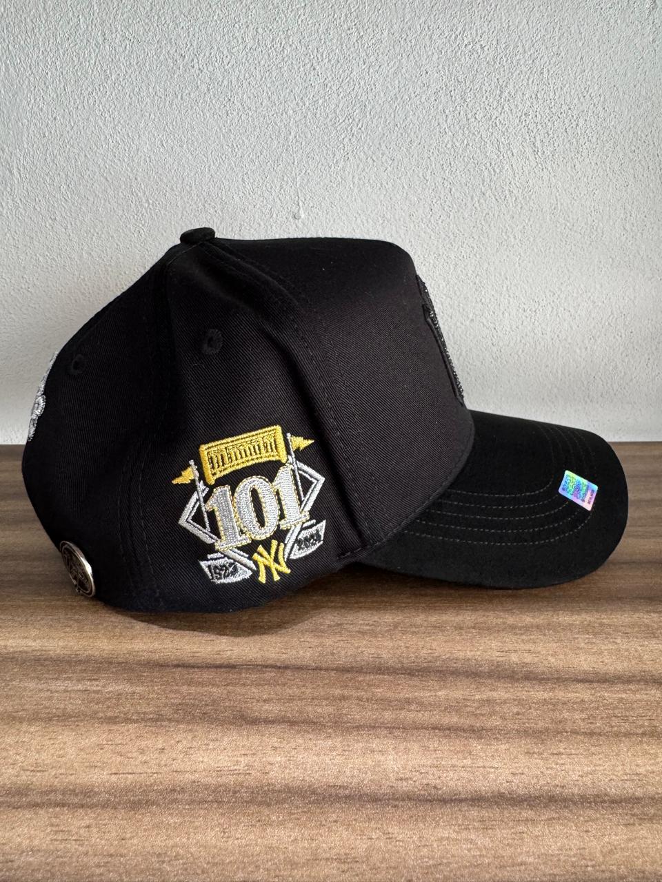Gorra BIG BOSS x Kevin Hats NY White