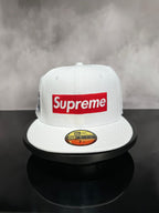 Gorra Supreme X New Era Blanca