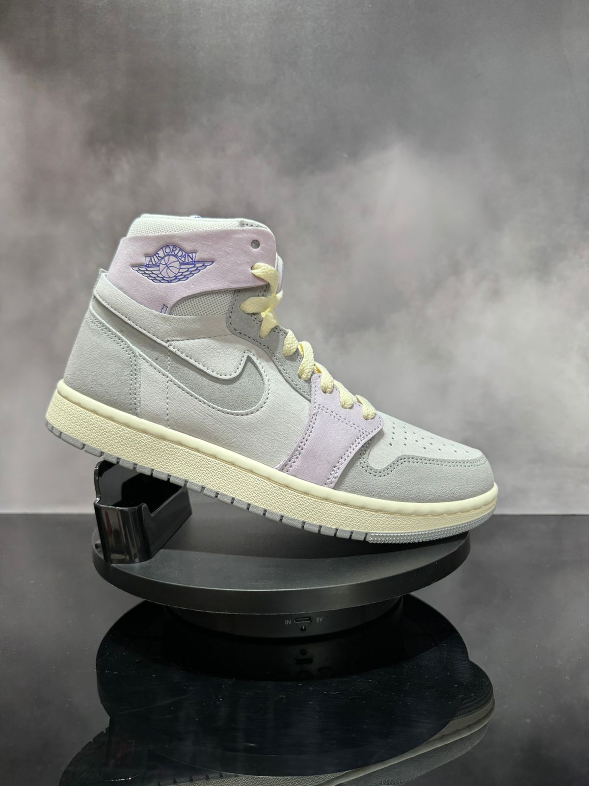 Jordan 1 High Zoom Air CMFT 2 Barely Grape