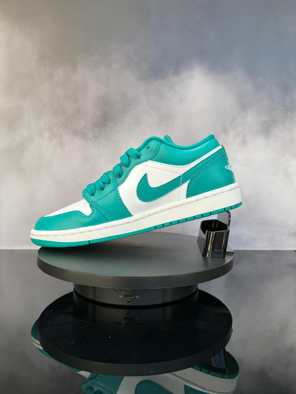 Jordan 1 Low New Emerald