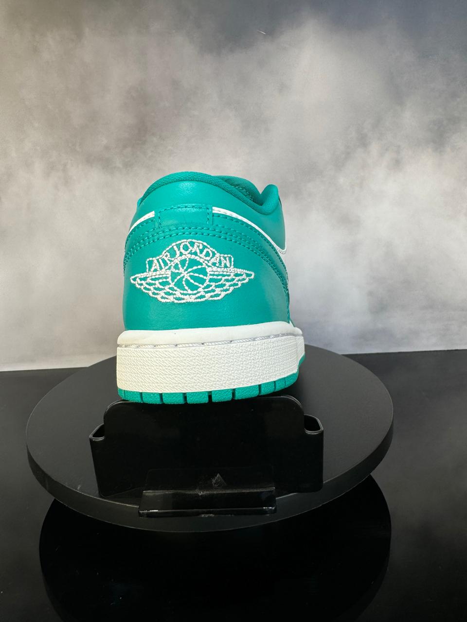 Jordan 1 Low New Emerald