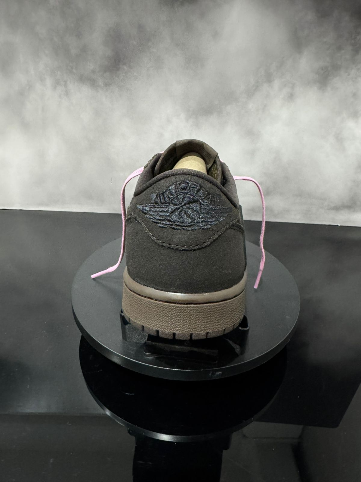 Jordan 1 Low Travis Velvet Brown