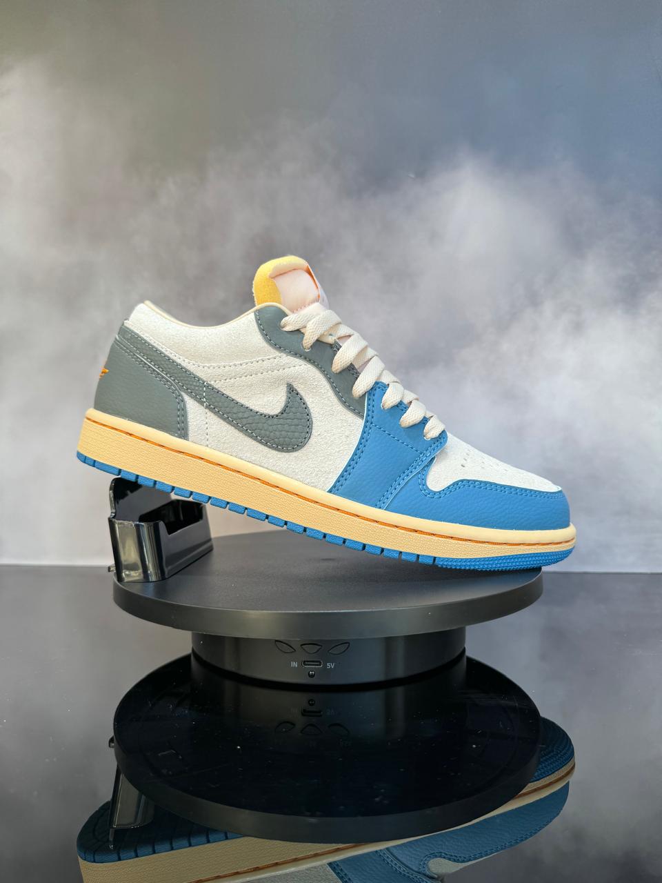 Jordan 1 Low Vintage UNC Gray