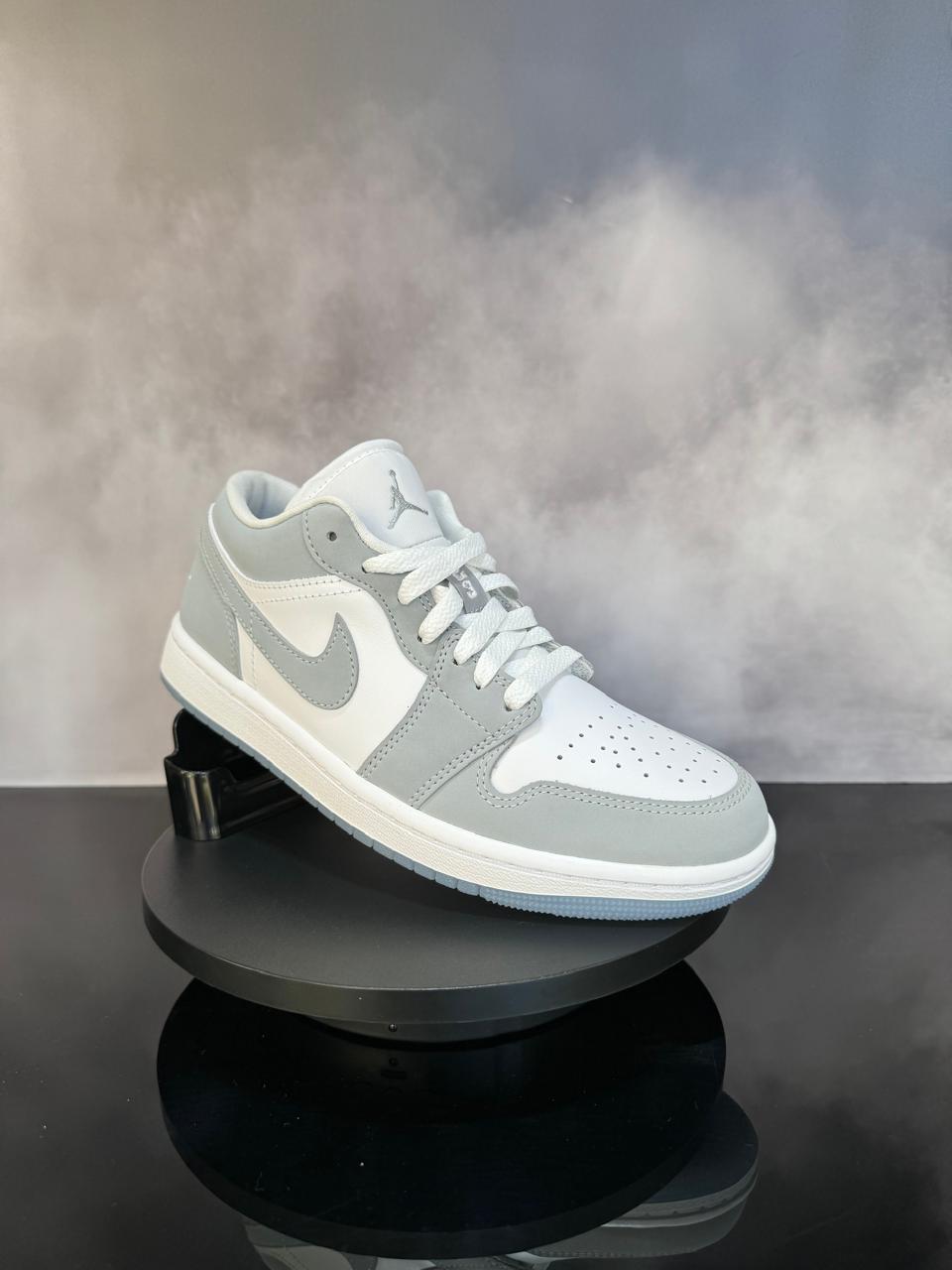Jordan 1 Low Wolf Grey