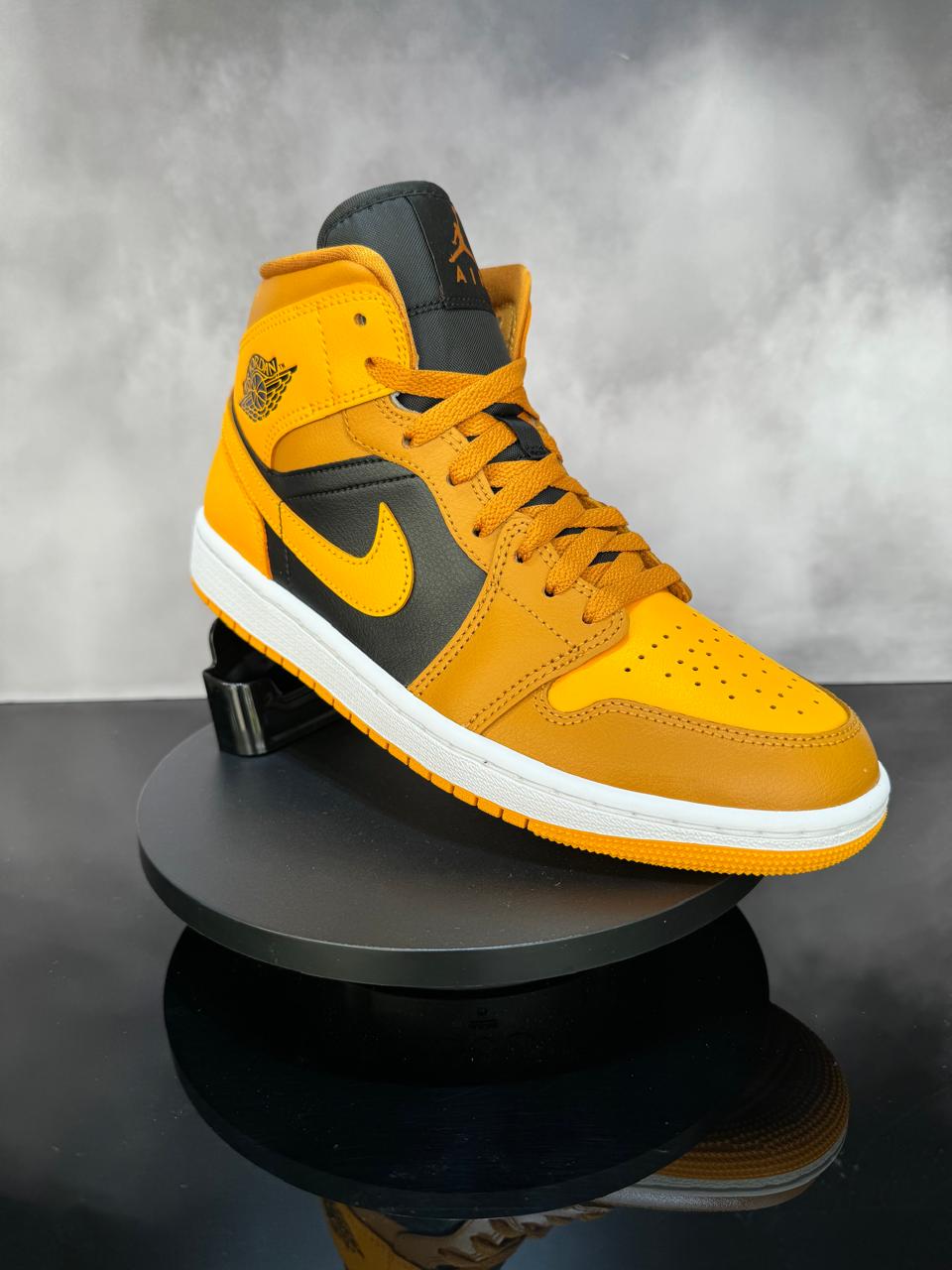 Jordan 1 Mid Chutney Taxi
