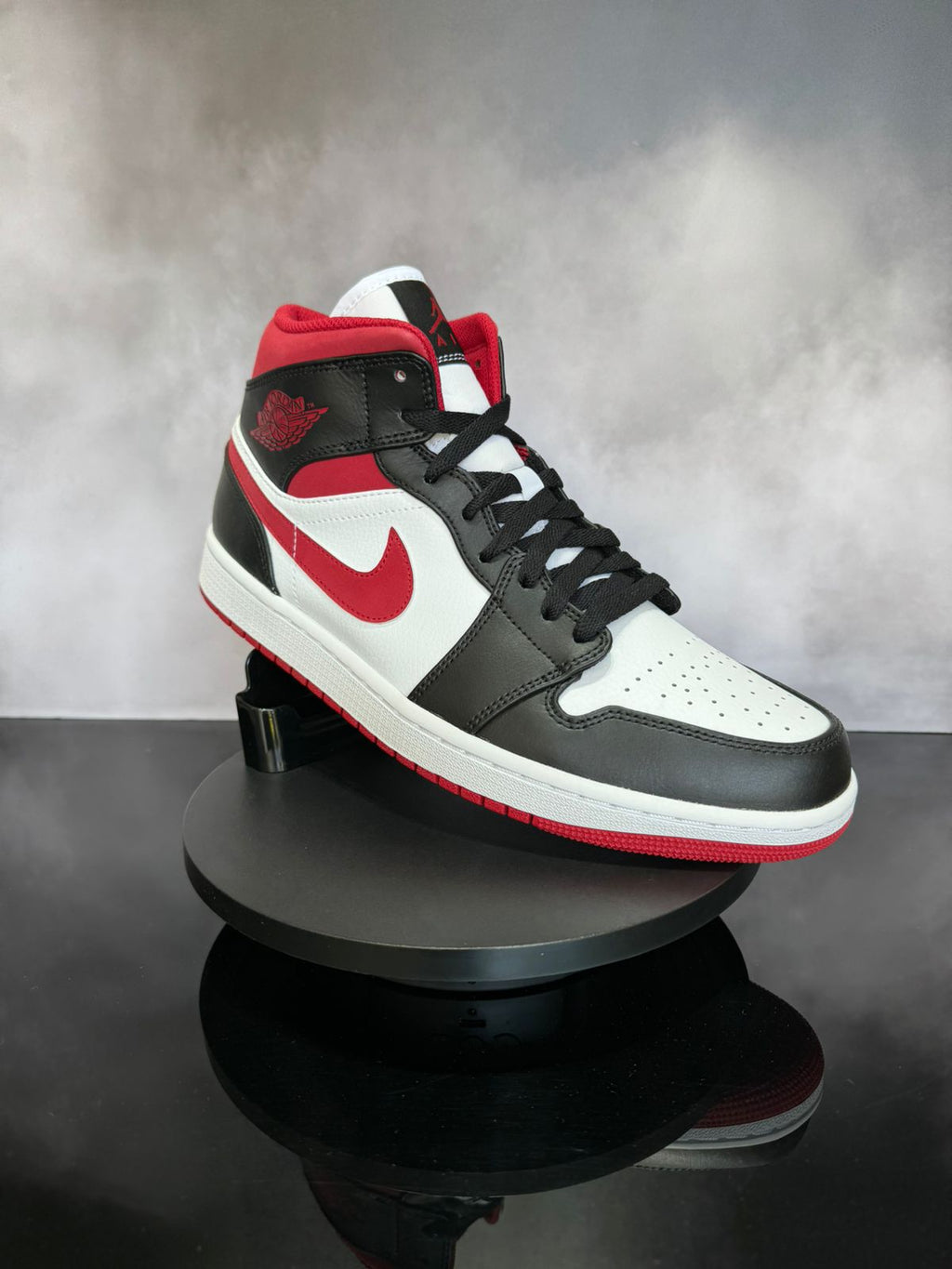 Jordan 1 Mid Gym Red Black White