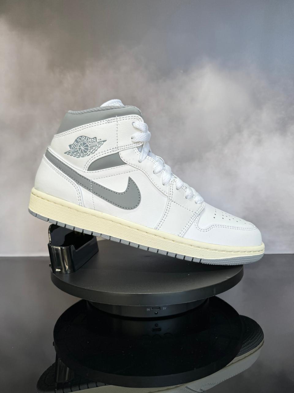 Jordan 1 Mid Neutral Grey
