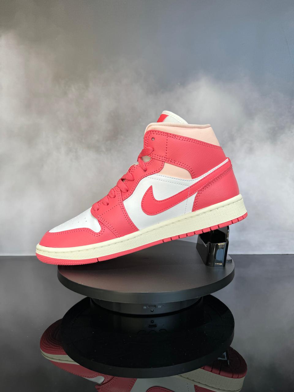 Jordan 1 Mid Strawberries & Cream