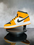 Jordan 1 Mid Taxi