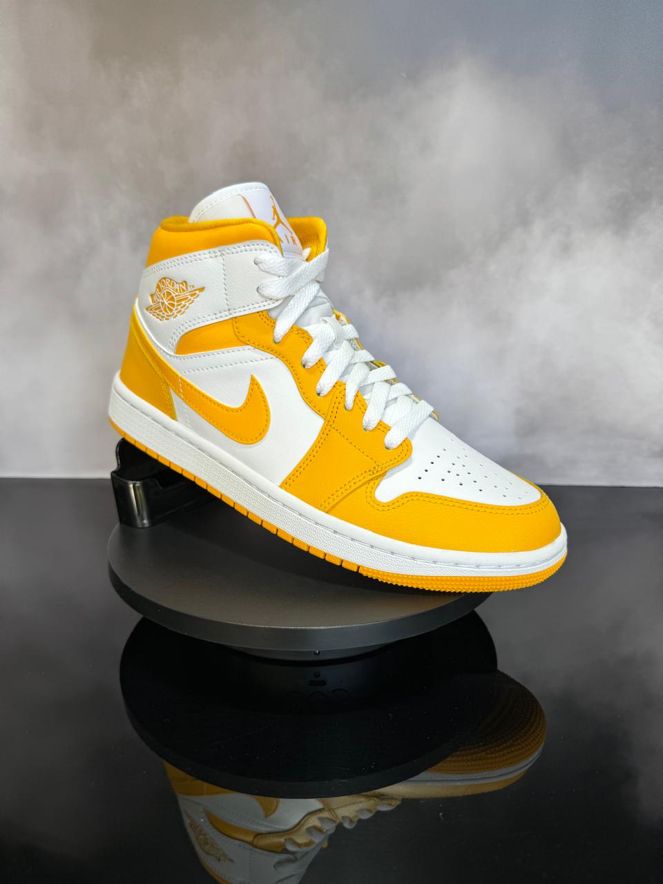 Jordan 1 Mid White University Gold