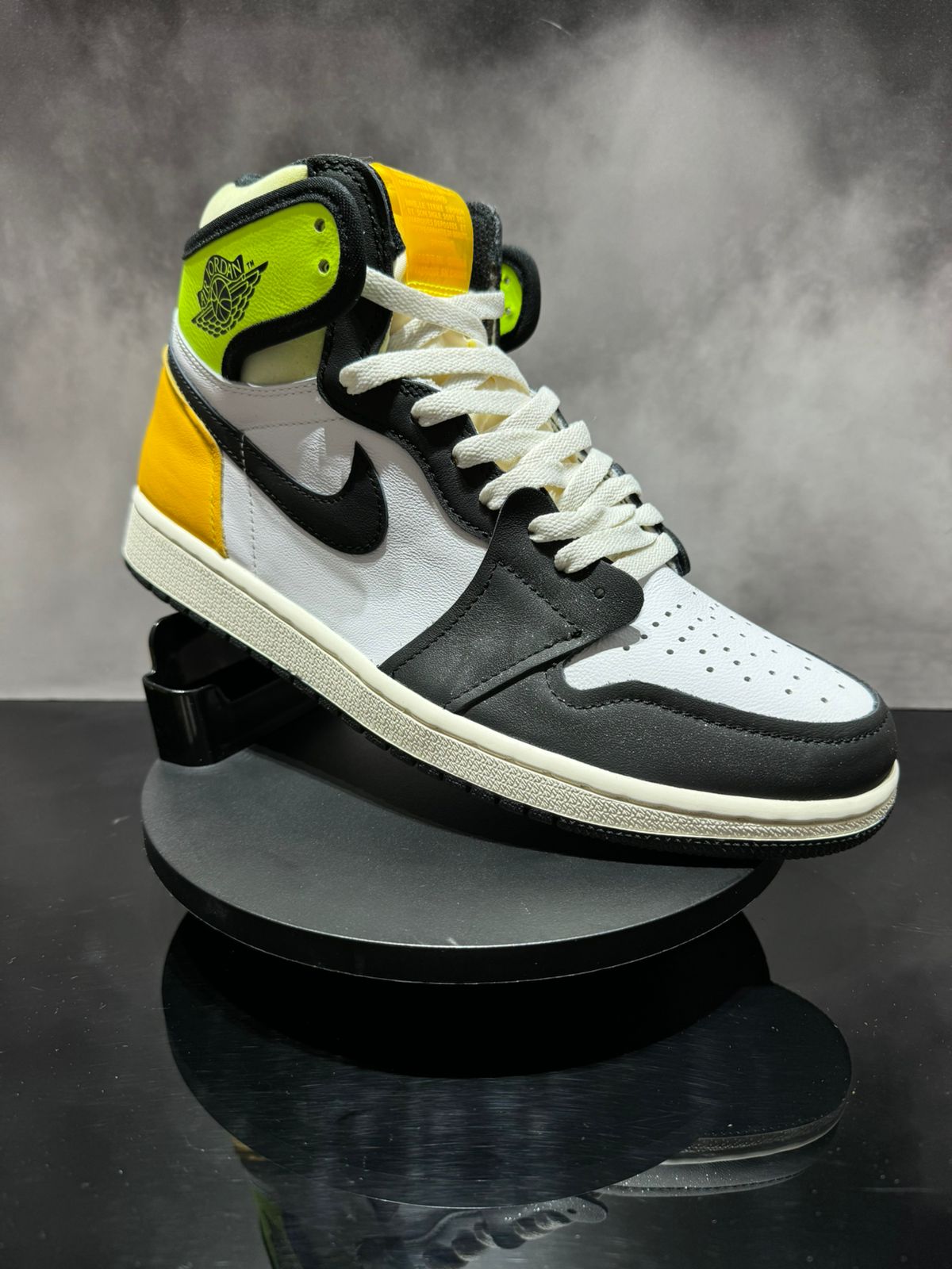 Jordan 1 Retro High White Black Volt University Gold