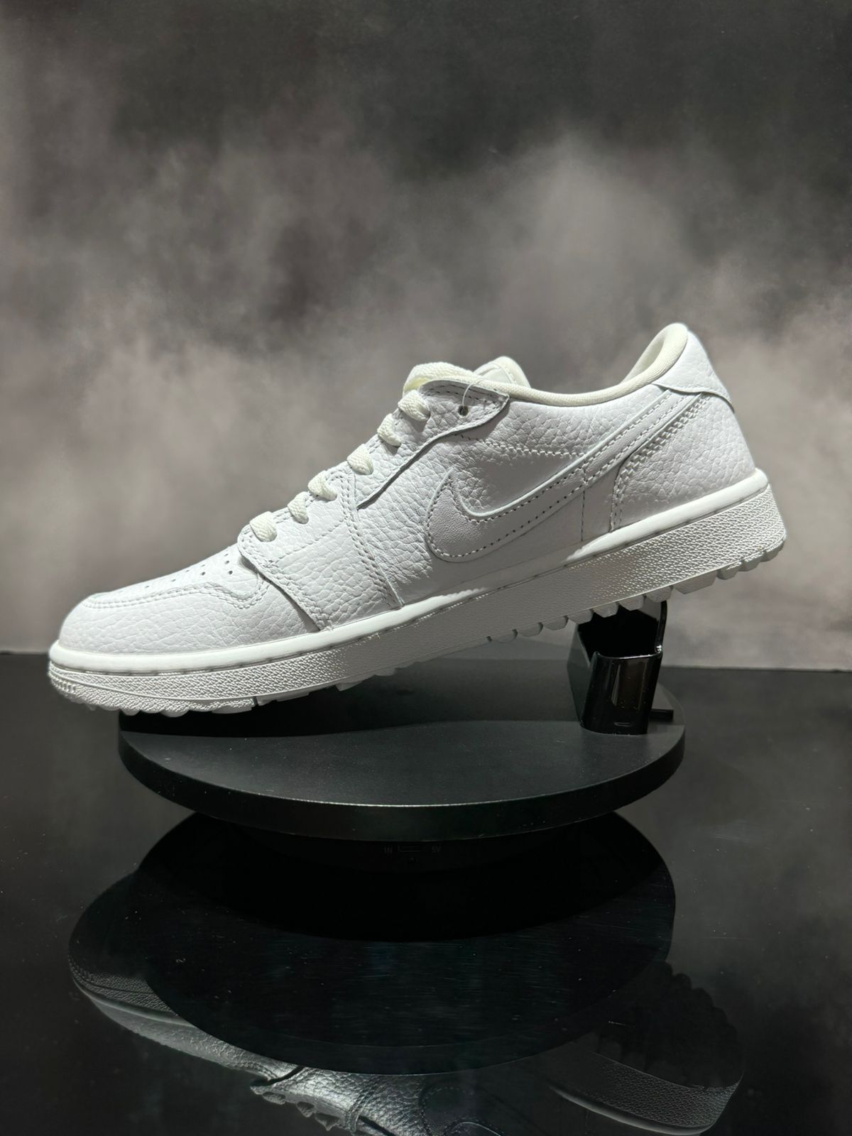 Jordan 1 Retro Low Golf White