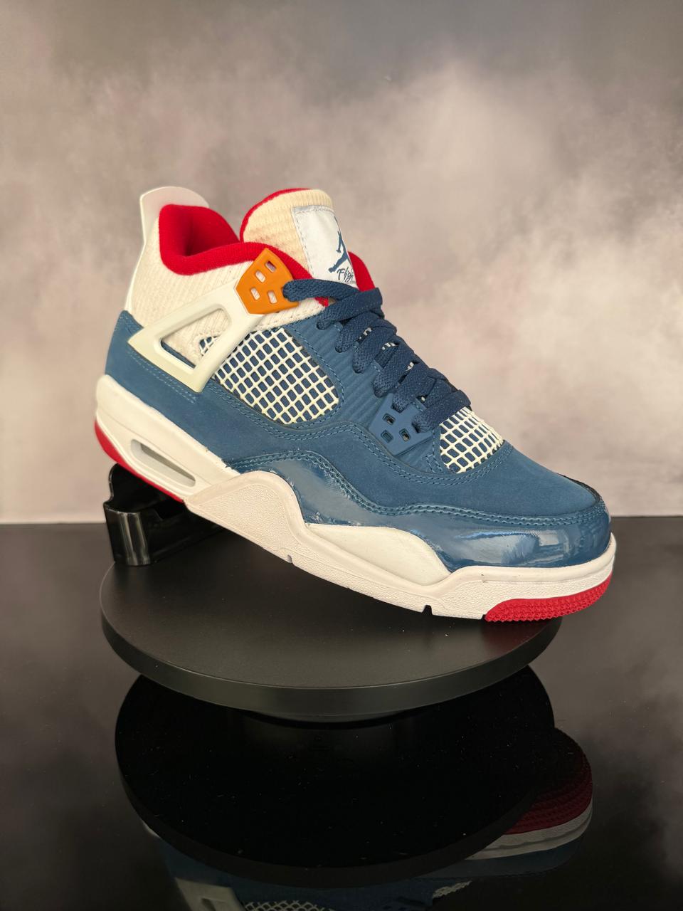 Jordan 4 Retro Messy Room