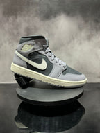 Jordan 1 Mid Cement Grey W