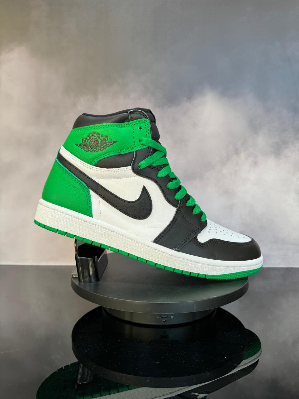 Jordan 1 High Retro OG Lucky Green