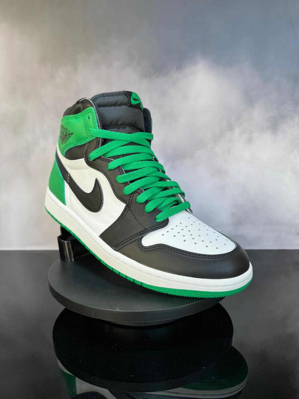 Jordan 1 High Retro OG Lucky Green