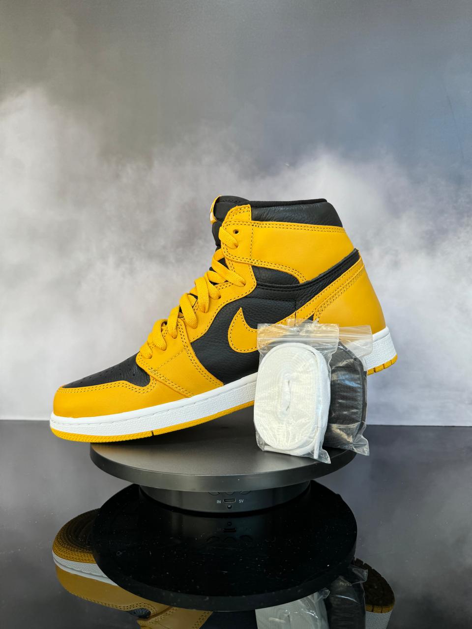 Jordan 1 High Retro Pollen